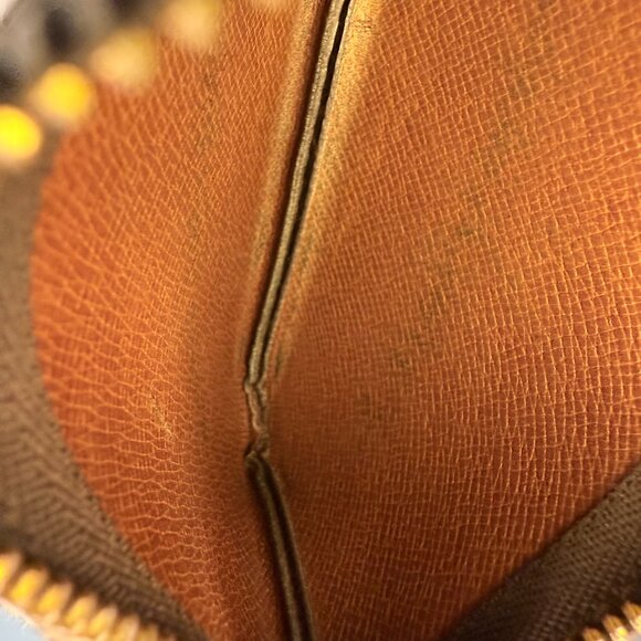 Louis Vuitton Key Pouch Vintage - Picture 11 of 11